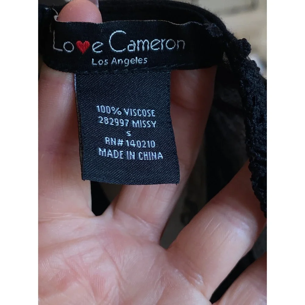 Love Cameron Los Angeles Black Crochet Lace Trim Kimono Wrap 282997 Missy‎ S